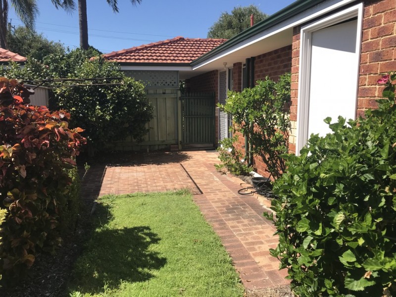 109 Roberts Road, Rivervale WA 6103