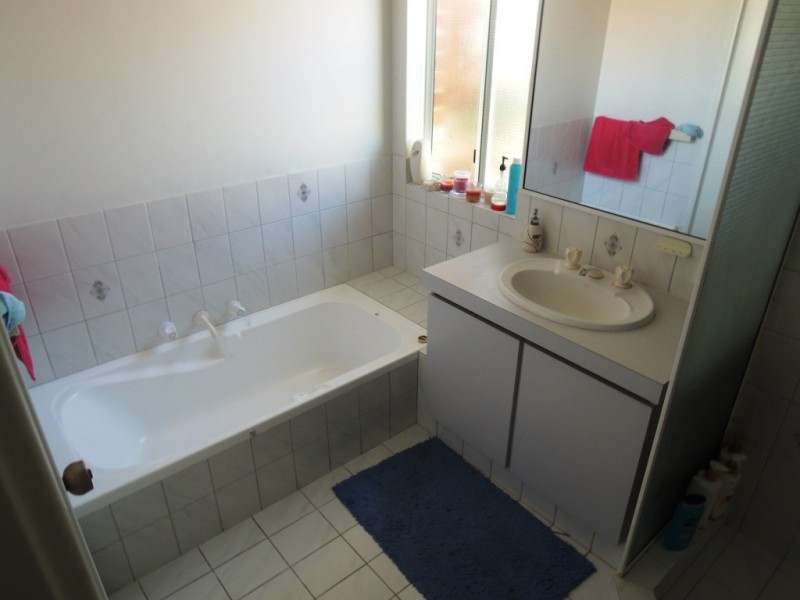 109 Roberts Road, Rivervale WA 6103