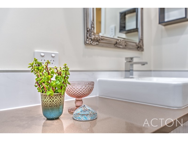 21A Woodley Crescent, Melville WA 6156