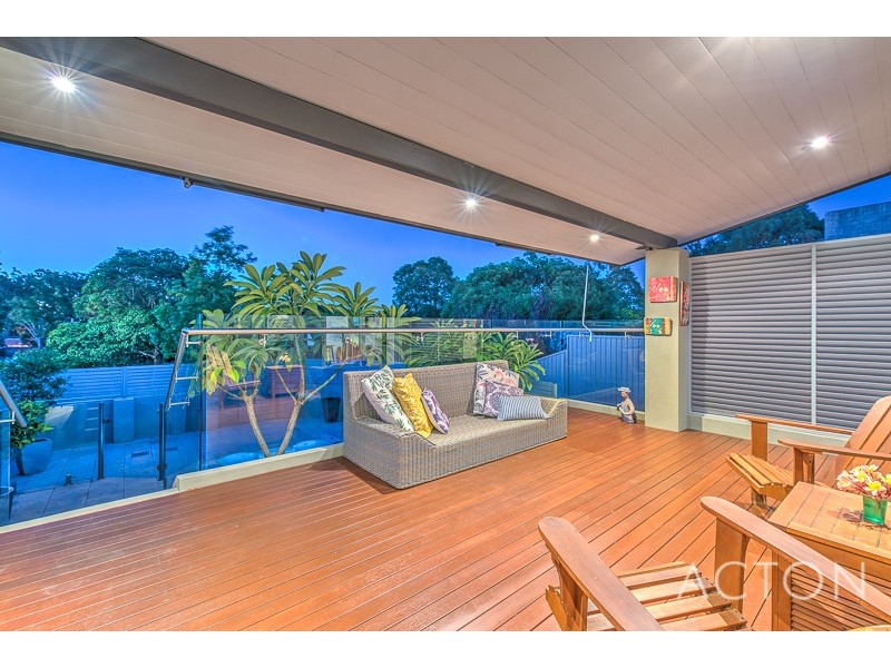 21A Woodley Crescent, Melville WA 6156