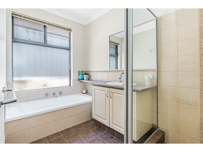 9 Dugong View, Yangebup WA 6164
