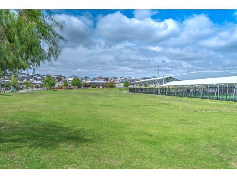 9 Dugong View, Yangebup WA 6164