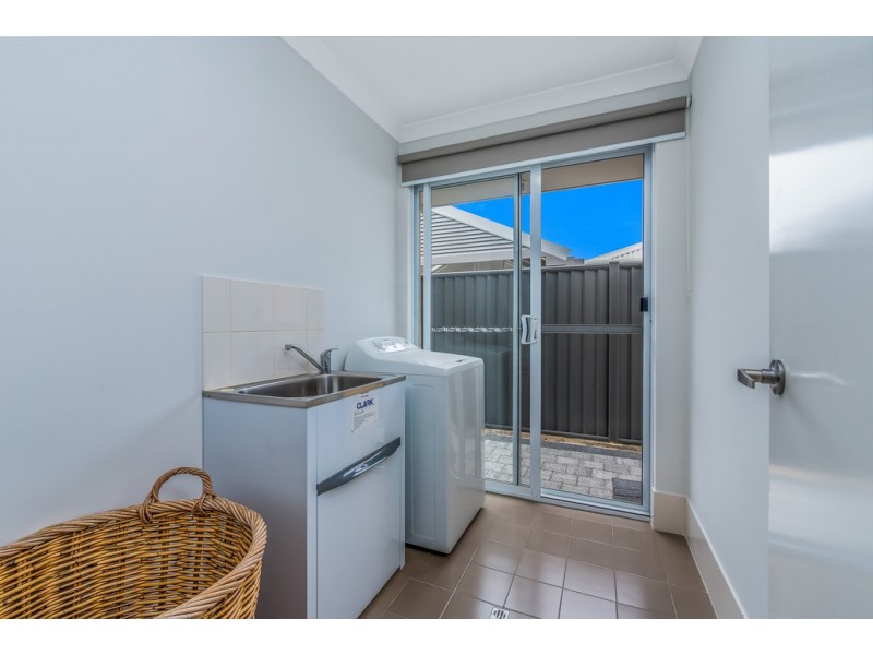 36 Cosmia Grove, Jindalee WA 6036