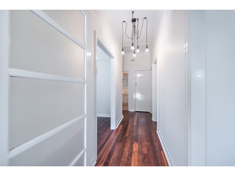 2 Mengler Avenue, Claremont WA 6010