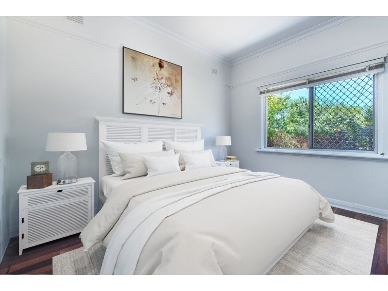 2 Mengler Avenue, Claremont WA 6010