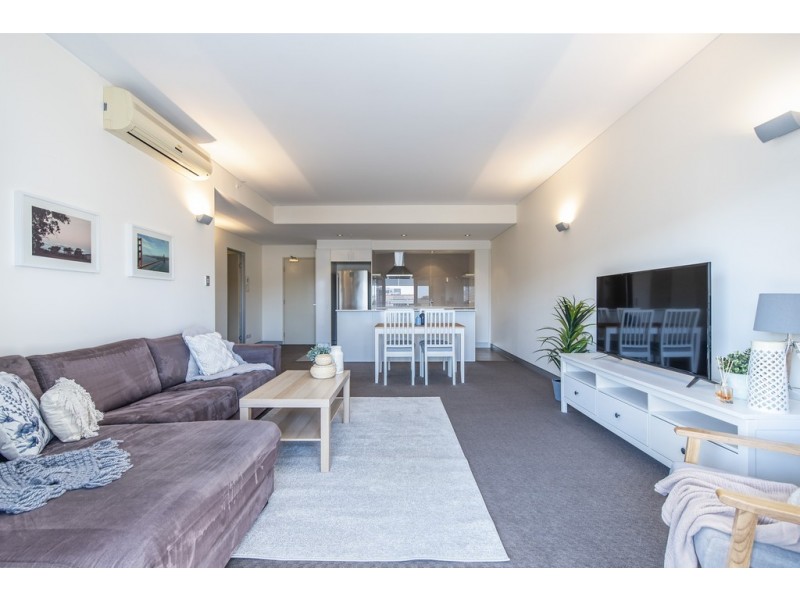 32/148 Adelaide Terrace, East Perth WA 6004