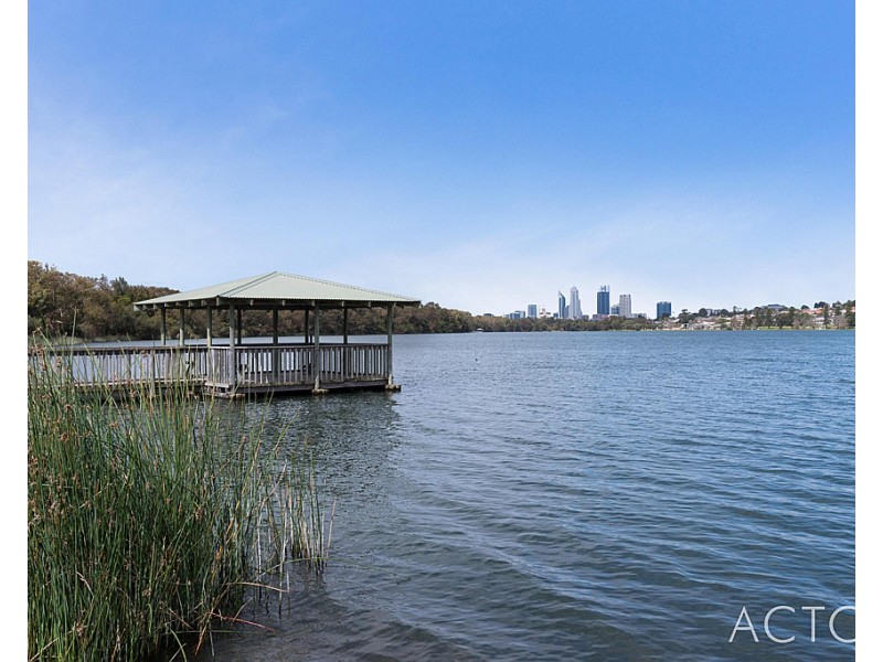 14 Burgess Street, Leederville WA 6007