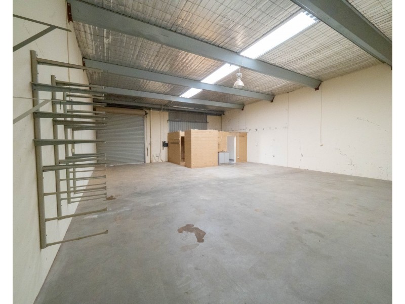 7, 88 Briggs Street, Welshpool WA 6106