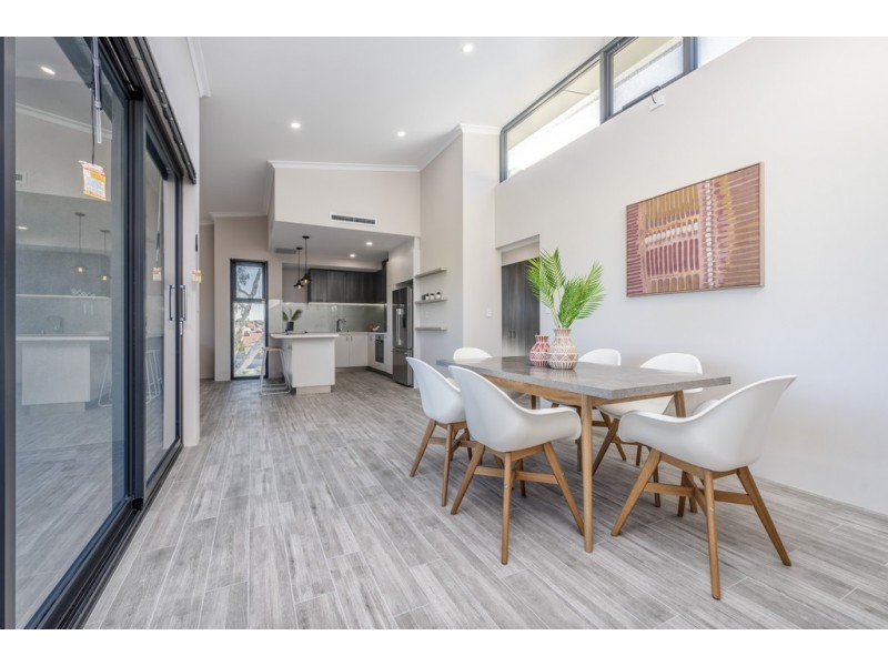 201/2 Bessell Avenue, Como WA 6152