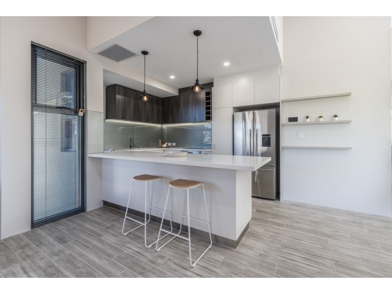 201/2 Bessell Avenue, Como WA 6152