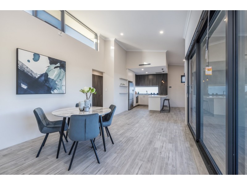 203/2 Bessell Avenue, Como WA 6152