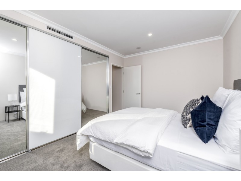 203/2 Bessell Avenue, Como WA 6152