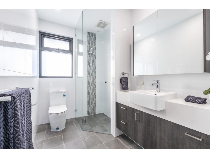 203/2 Bessell Avenue, Como WA 6152