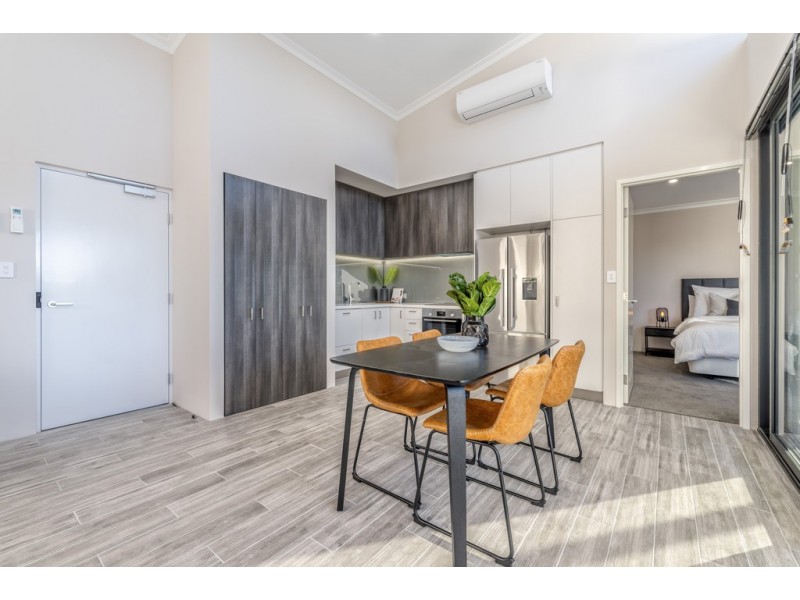 202/2 Bessell Ave, Como WA 6152