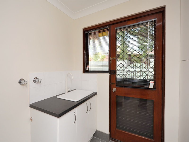 1/11 Heytesbury Road, Subiaco WA 6008