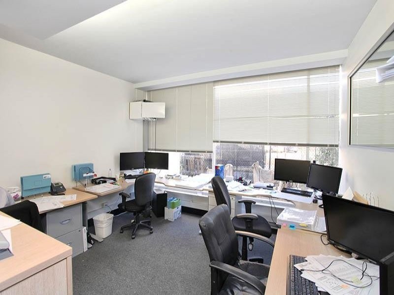 1F/661 Newcastle Street, Leederville WA 6007