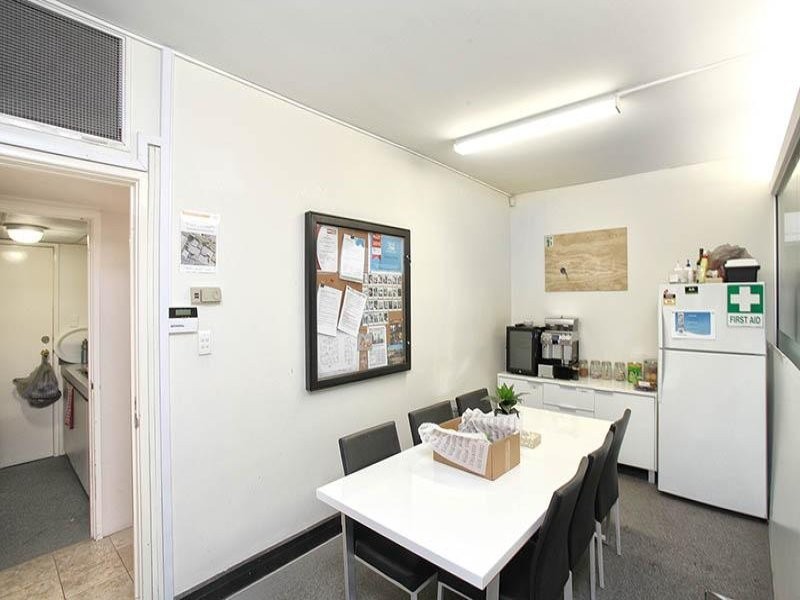 2F/661 Newcastle Street, Leederville WA 6007