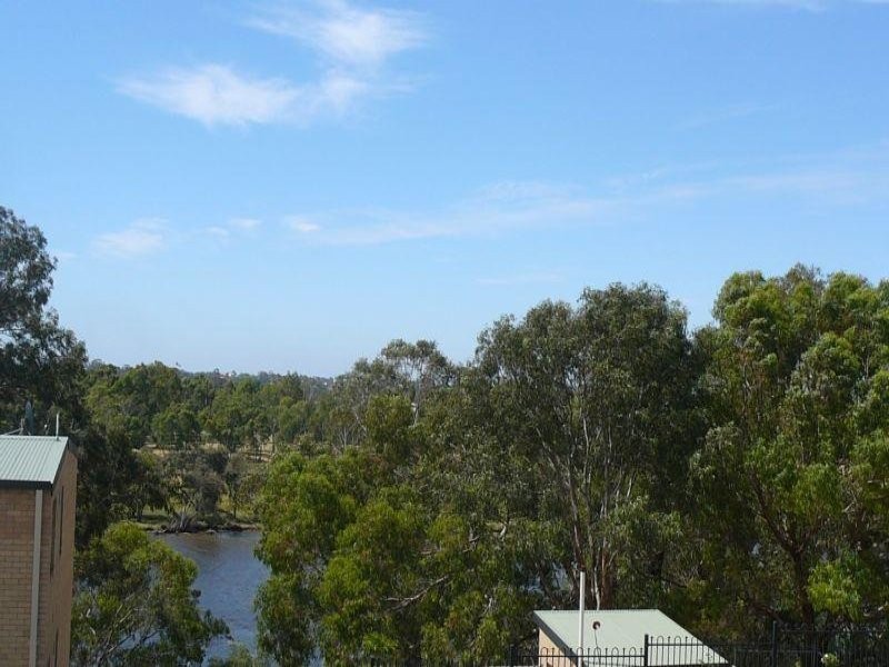 B4/66 Great Eastern Highway, Rivervale WA 6103