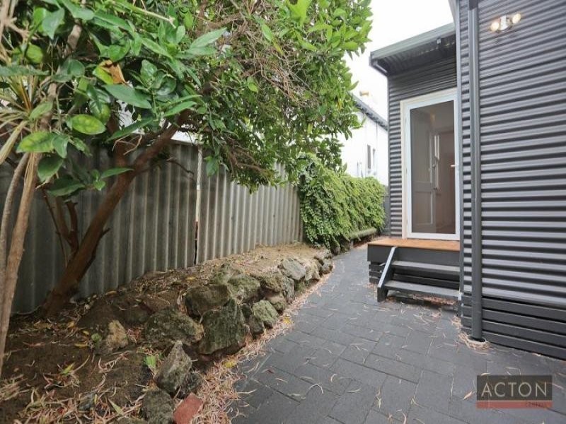 6 Lawrence Avenue, West Perth WA 6005