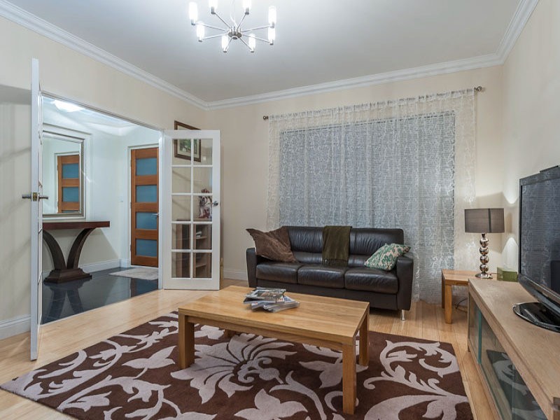 5 Talia Drive, Stirling WA 6021