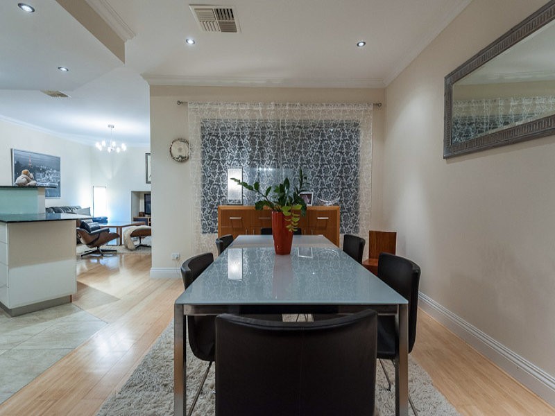 5 Talia Drive, Stirling WA 6021