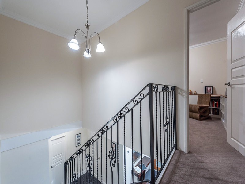 5 Talia Drive, Stirling WA 6021