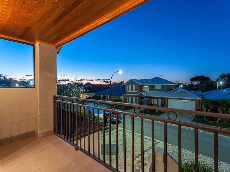 5 Talia Drive, Stirling WA 6021