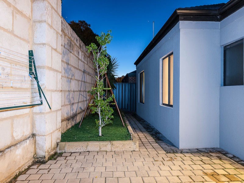 5 Talia Drive, Stirling WA 6021