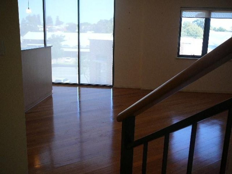 5/2 Agnew Way, Subiaco WA 6008