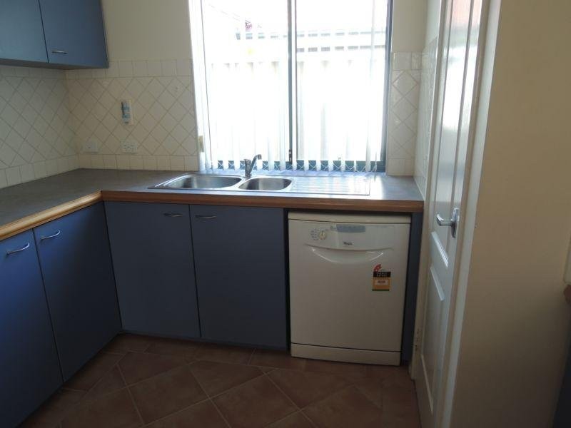 16 Santarosa Way, Stirling WA 6021