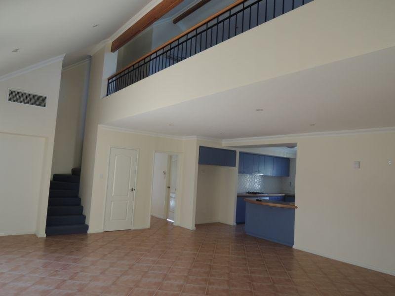 16 Santarosa Way, Stirling WA 6021