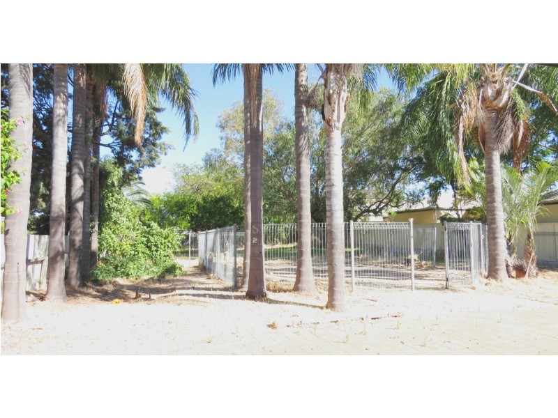 12 Mason Street, Cannington WA 6107