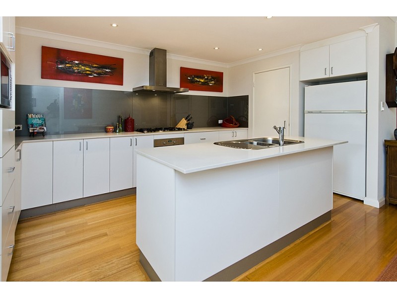 2/116 Salvado Road, Wembley WA 6014