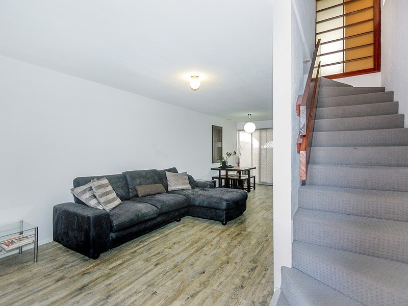 30/53 King George Street, Victoria Park WA 6100