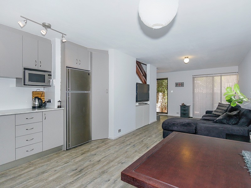 30/53 King George Street, Victoria Park WA 6100