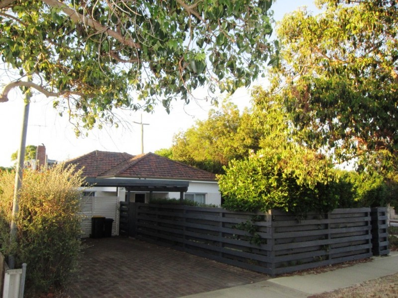 2 Mengler Avenue, Claremont WA 6010