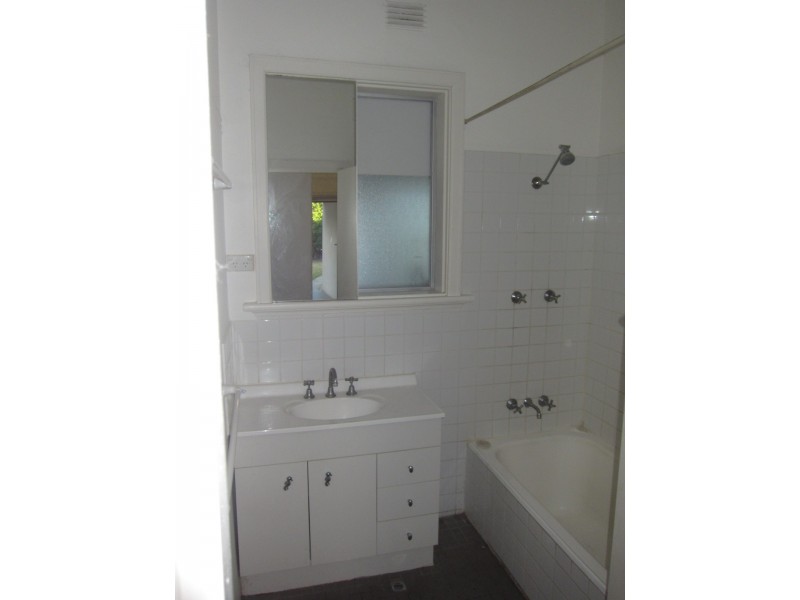 2 Mengler Avenue, Claremont WA 6010