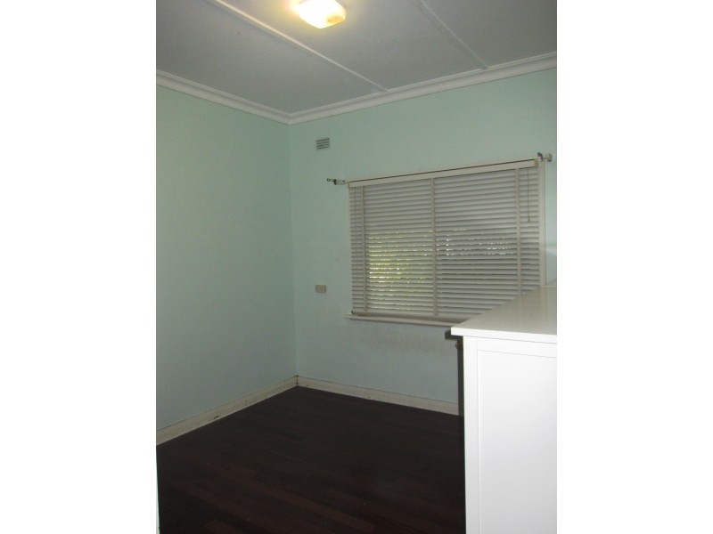 2 Mengler Avenue, Claremont WA 6010