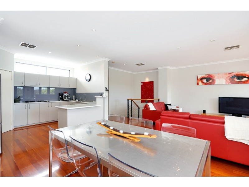 39 Waterway Crescent, Ascot WA 6104