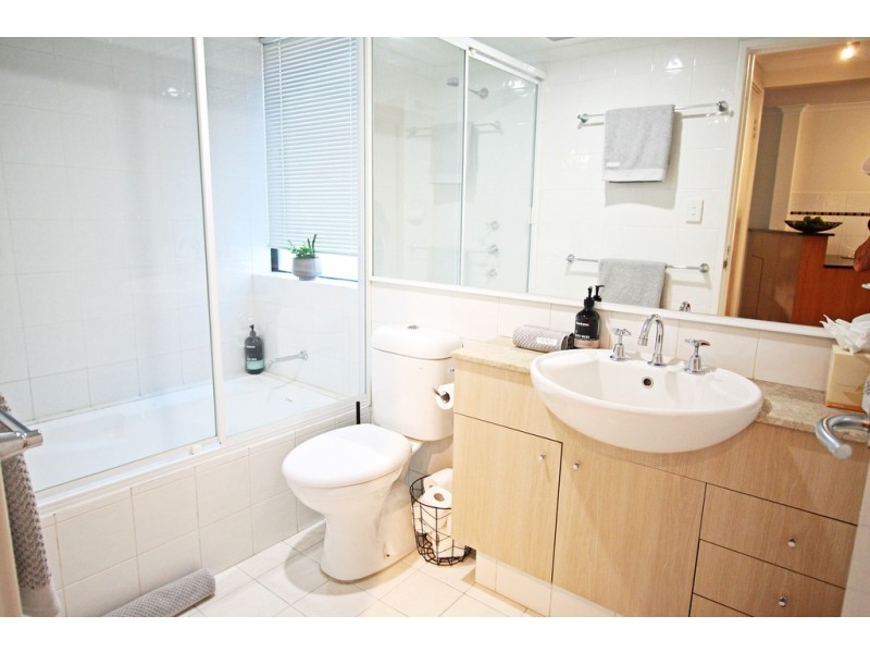 1/2 Colin Street, West Perth WA 6005