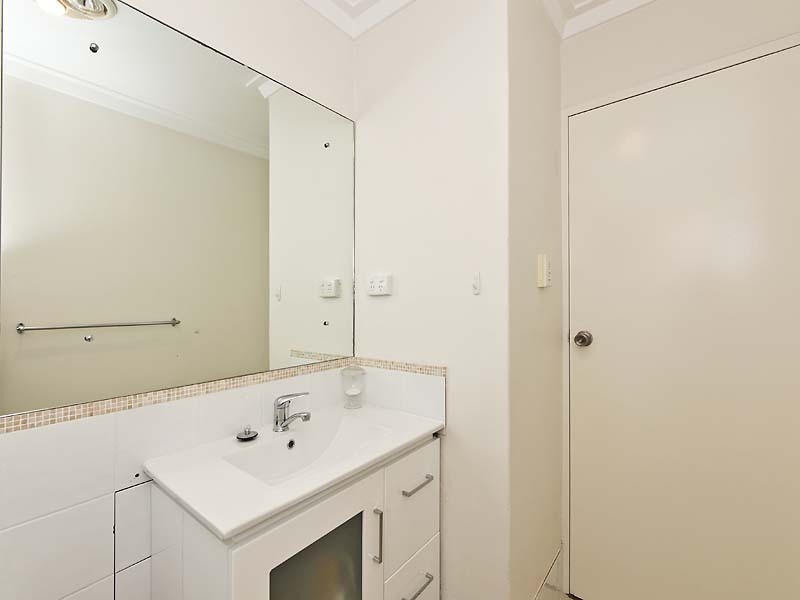 7/15 Clarence Street, Tuart Hill WA 6060