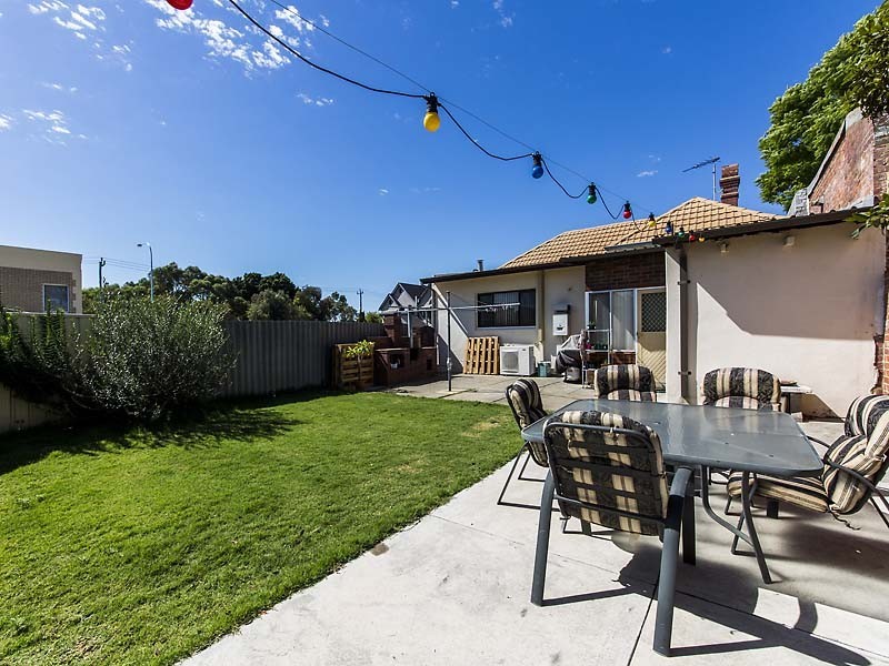 4 Hammond Street, West Perth WA 6005