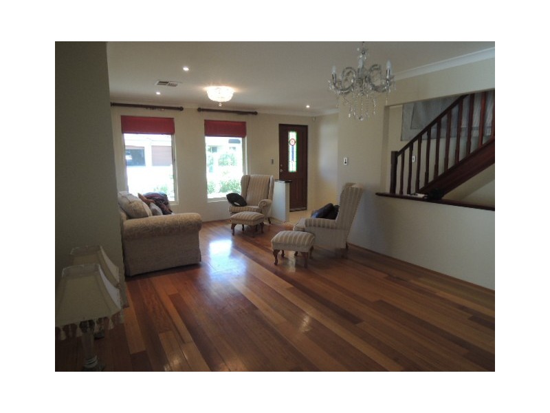 36 Ferentino Road, Stirling WA 6021