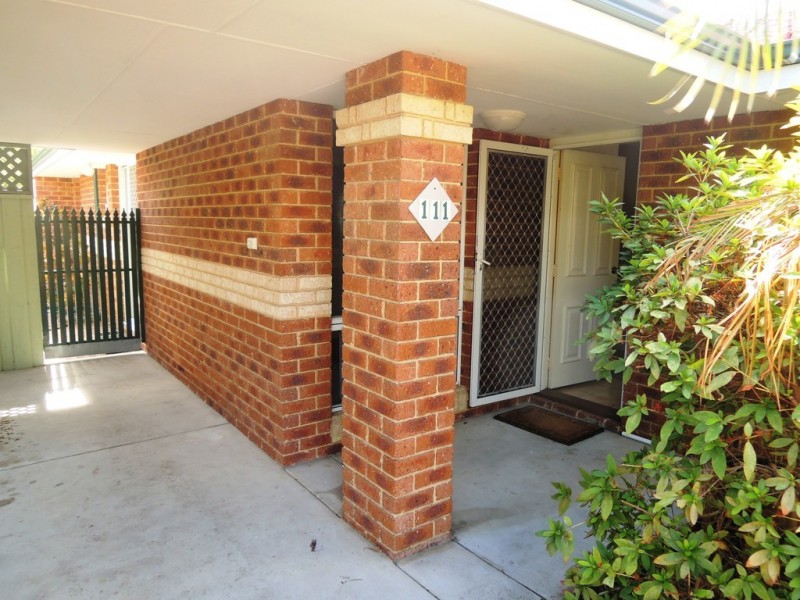 111 Roberts Road, Rivervale WA 6103