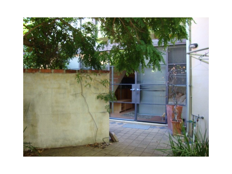 2/2 Court Place, Subiaco WA 6008