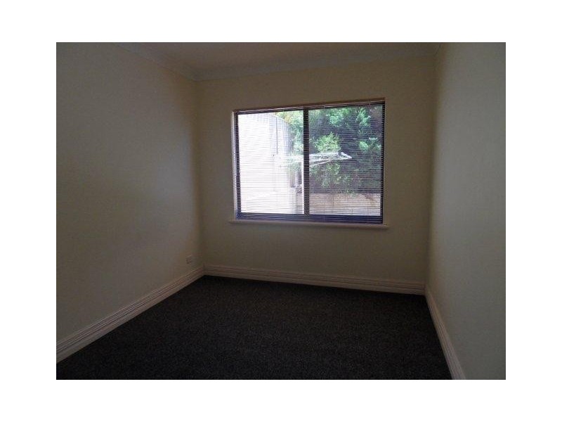 3 Knave Lane, Innaloo WA 6018