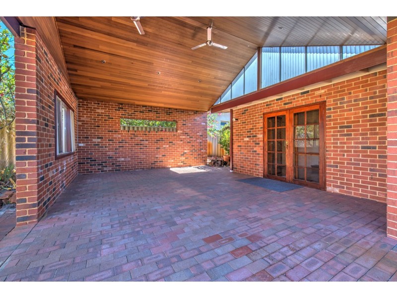 25 Holland Street, Wembley WA 6014