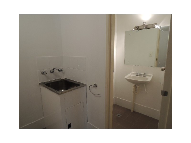 2/52 Bedford Avenue, Subiaco WA 6008