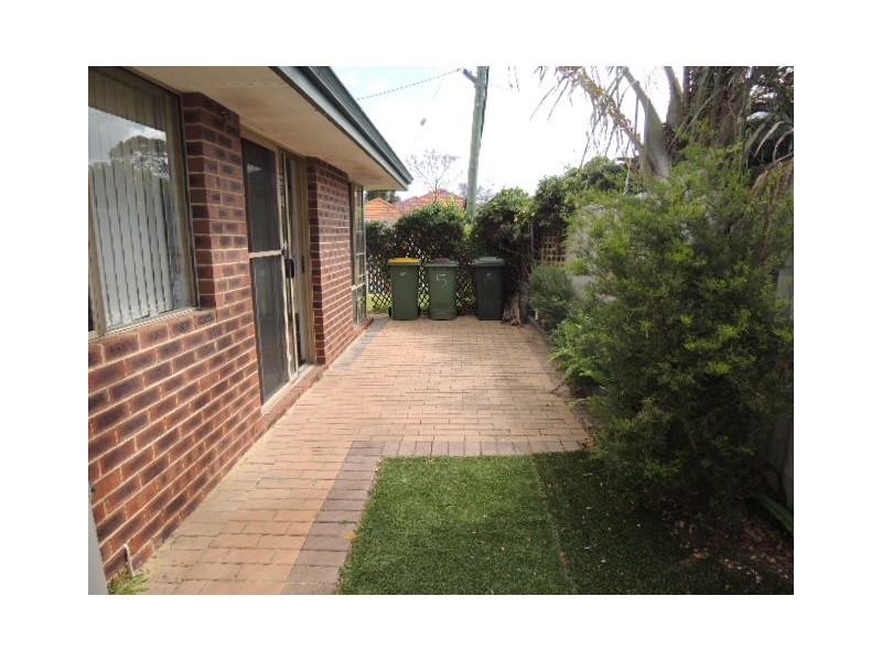 5 Tranby Road, Maylands WA 6051