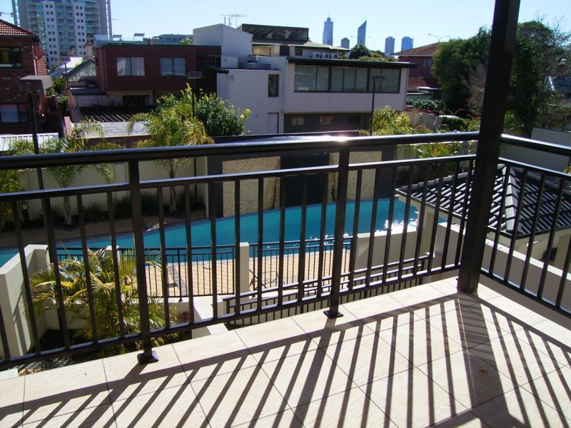 4/23 Hardy Street, South Perth WA 6151